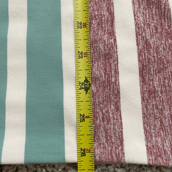 Lululemon Triplet Twin Stripe Heathered Angel Wing Multi Vinyasa Scarf - Picture 5 of 5